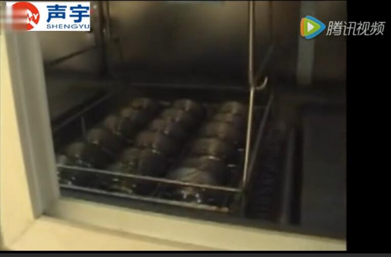 不銹鋼超聲波清洗機全自動生產(chǎn)流水線視頻（圖）